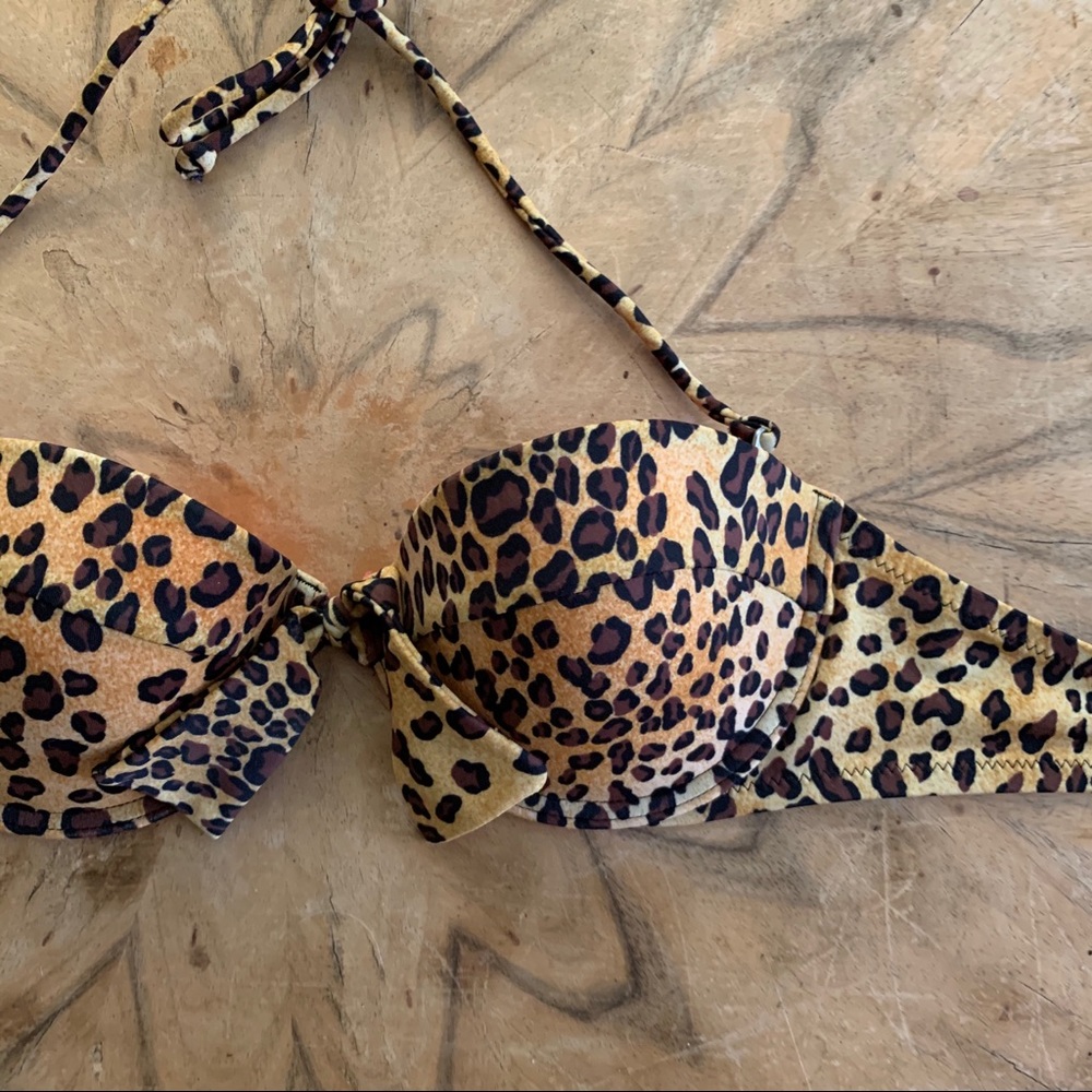 2 for $20 Victoria’s Secret Cheetah Bikini Top
